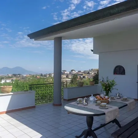 Bed & Breakfast Invilla Naples