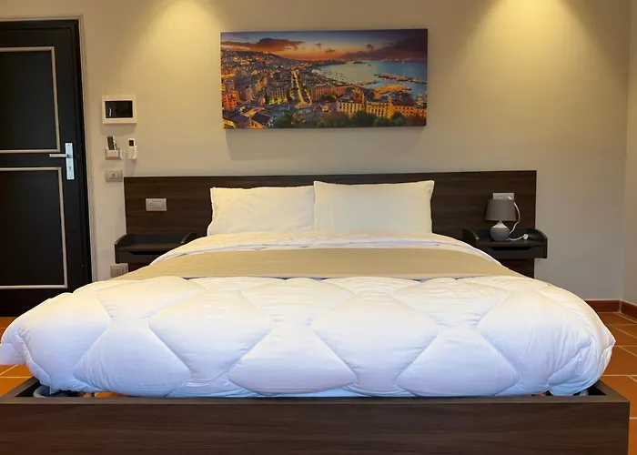 Invilla Bed and Breakfast Νάπολη